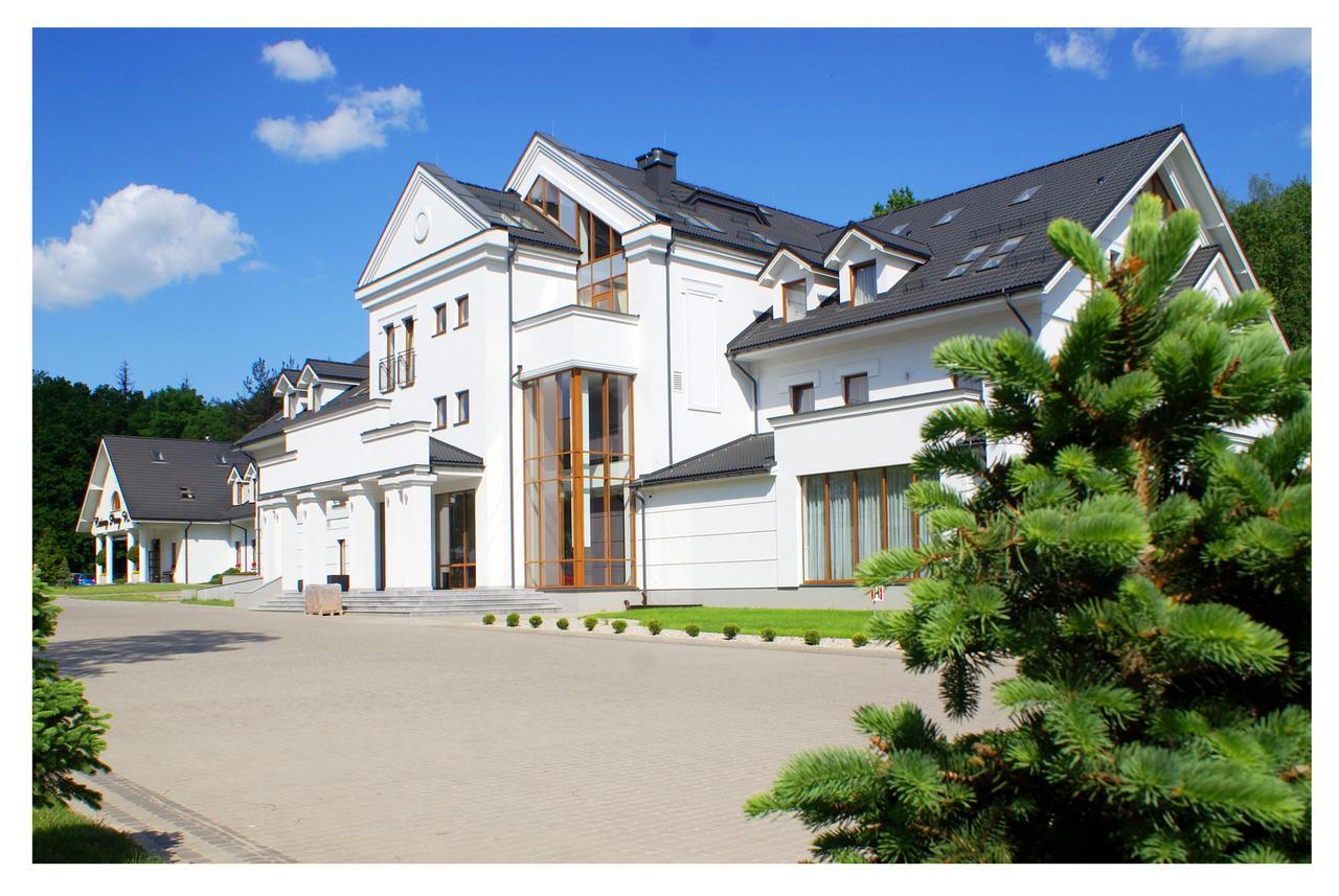 Hotel Cztery Pory Roku Bielsk Podlaski Dış mekan fotoğraf